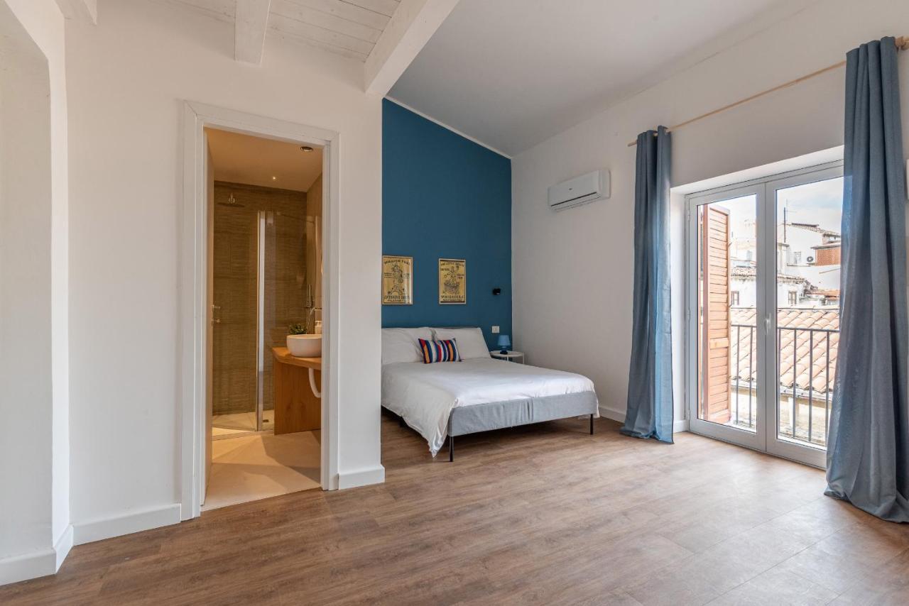Casa Valverde In Centro Storico By Wonderful Italy 巴勒莫 外观 照片